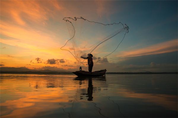 Que signifie rêver de pêcher avec des filets de pêche