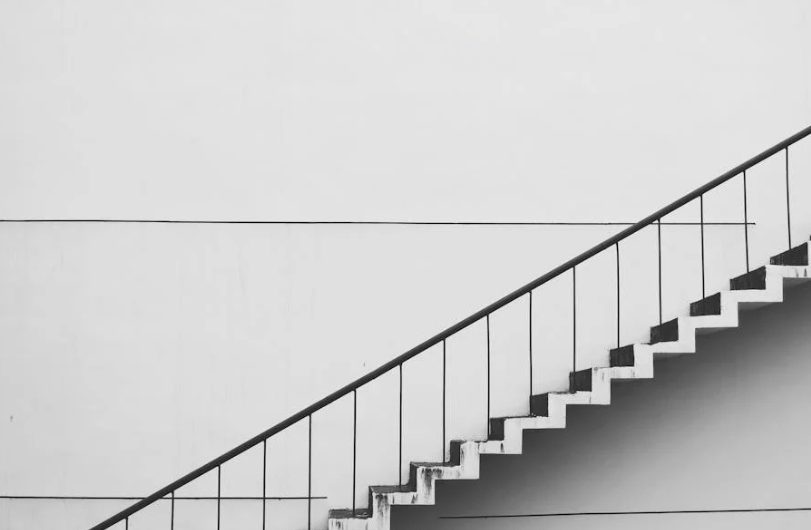 28 signification explicative des escaliers de rêve