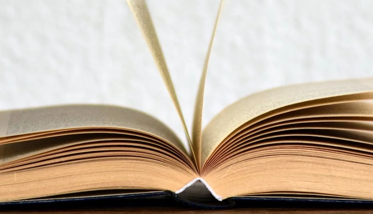 39 signification explicative des livres de rêve