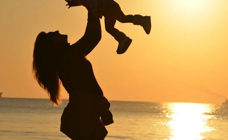 Rêver d’une mère décédée – 38 Interprétations et Symboles
