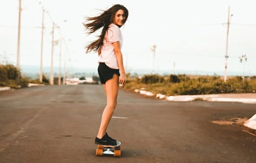 Rêver de skateboard – 40 Interprétations et Symboles