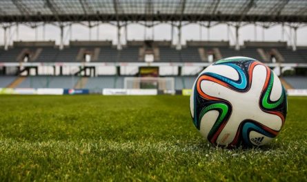 Rêver de football – 40 Interprétations et Symboles