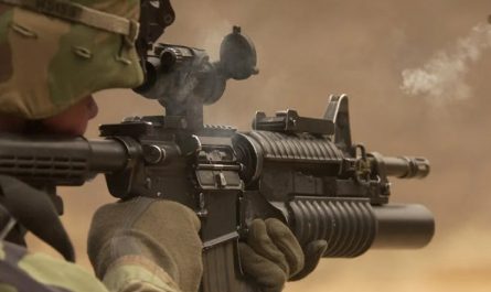 Rêver de tirer avec une arme à feu – 38 Interprétations et Symboles