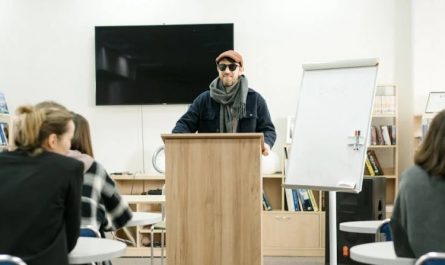 Rêver de personnes aveugles – 37 Interprétations et Symboles