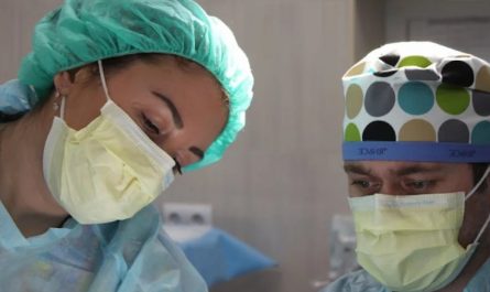 Rêver d’un médecin – 34 Interprétations et Symboles