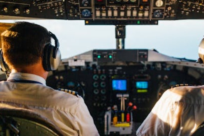 Rêve de pilote – 39 Interprétations et Symboles