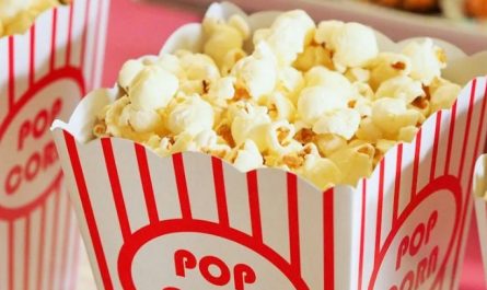 Rêves de maïs soufflé – 16 Interprétations et Symboles
