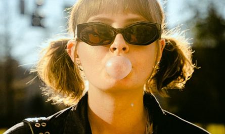 Rêver de chewing-gum : 33 Interprétations et Symboles