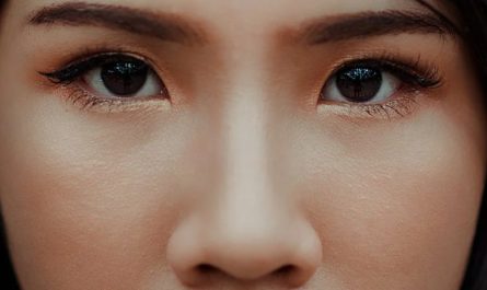 Rêver de nez : 40 Interprétations et Symboles
