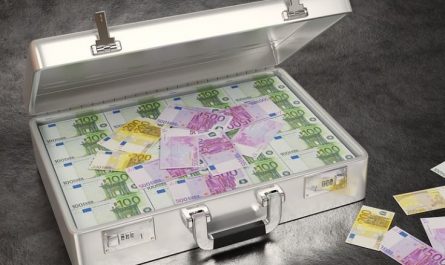 Rêver de corruption : 10 Interprétations et Symboles