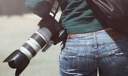 Rêver de fesses : 12 Interprétations et Symboles
