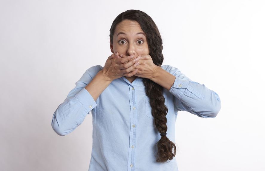 Rêvez de saigner par la bouche :13 Interprétations et Symboles