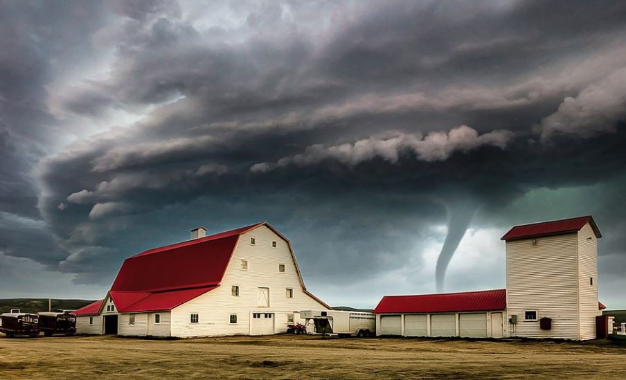 Rêvez de tornades : 16 Interprétations et Symboles