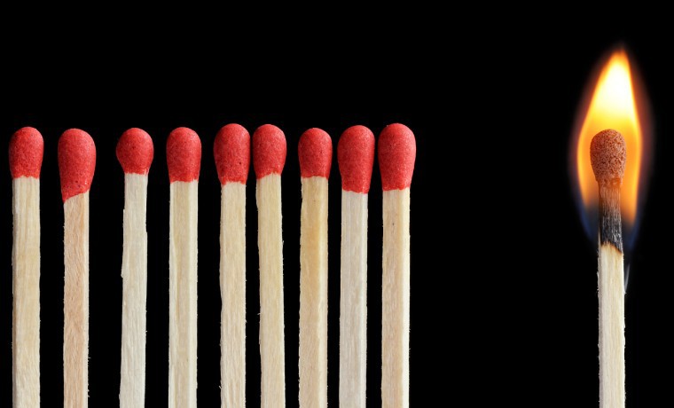 Rêver d’allumettes : 37 Interprétations et Symboles