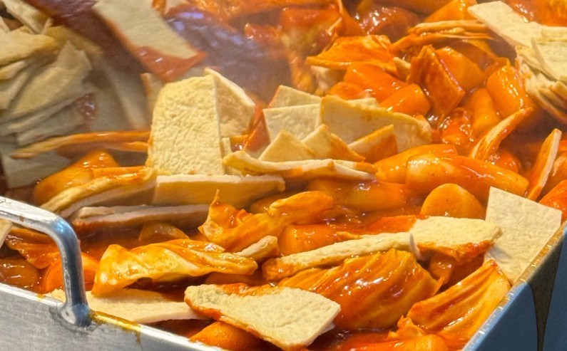 Rêvez de gâteaux de poisson, d’oden : 8 Interprétations et Symboles