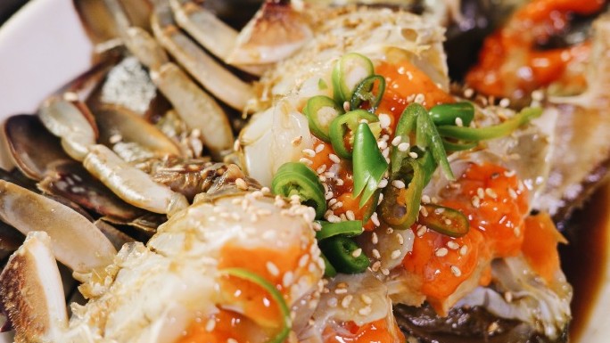 Rêvez de crabe dans la sauce soja : 8 Interprétations et Symboles