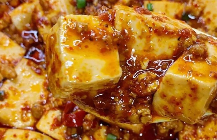 Rêve de tofu : 24 Interprétations et Symboles