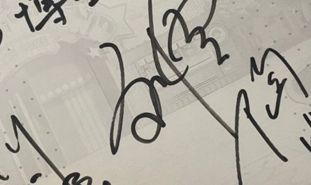 Rêvez de recevoir une signature : 14 Interprétations et Symboles