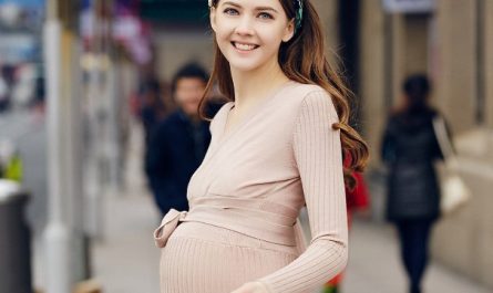 Rêver d’une femme enceinte : 20 Interprétations et Symboles