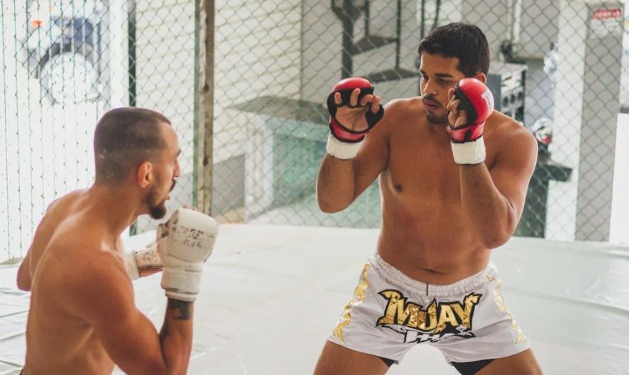 Rêver que la famille te batte : 17 Interprétations et Symboles