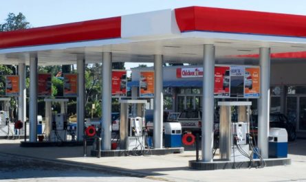 Rêver d'une station-service : 15 Interprétations et Symboles