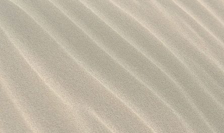 Rêver de sable : 35 Interprétations et Symboles