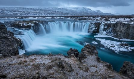 Rêver d'une cascade : 19 Interprétations et Symboles
