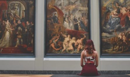 Rêver d'un musée : 13 Interprétations et Symboles