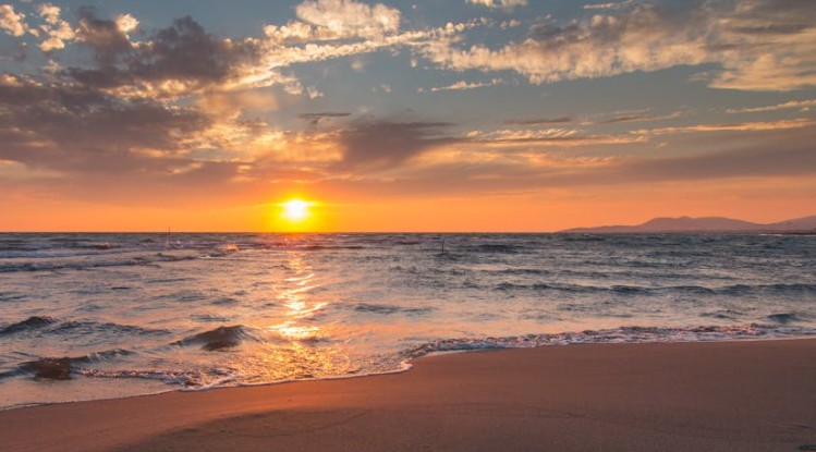 Rêver d'un coucher de soleil - 24 significations et symboles