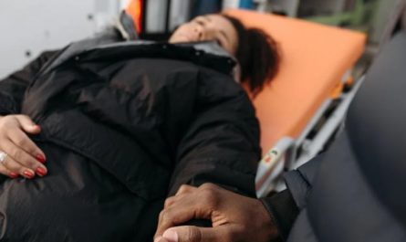 Rêver de la mort de sa tante : 9 significations et symboles