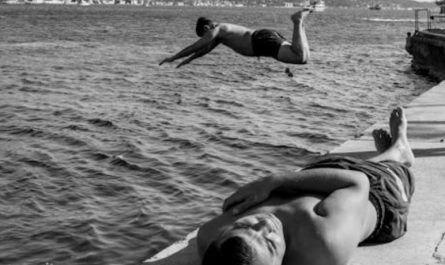 Rêver de la mort d'un ami - 25 significations et symboles