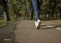 Rêver de marcher : 8 Significations et Symbolismes