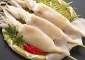 Rêver de manger du sashimi de calamar : 9 Significations et Symbolismes