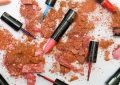 Rêver de produits cosmétiques : 16 Significations et Symbolismes